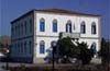 Το κτίριο της Μητρόπολης Λήμνου με τον περιβάλλοντα χώρο, στις 26/06/2001.