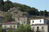 Πέτρινα σπίτια στον Κοντιά Λήμνου στις 28/06/2001.